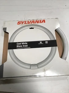 Lot of 3 sylvania FC16T9 circular 40w 16" bulbs - Picture 1 of 3