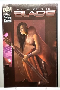 Fate of the Blade #1 (Triple cubierta plegable) (Dreamwave, 2002) - Imagen 1 de 3