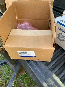 Emerson / Liebert 180910P1S Filter Drier 305-S 5/8" ODF - NIB - Picture 1 of 5