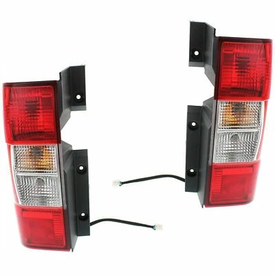 Juego de 2 luces traseras laterales izquierda y derecha para Nissan NV2500 NV1500 NV3500 Foto 1 de 4