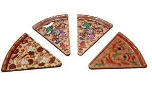 Vintage Deborah Mallow 90er Hartplastik Pizzascheibe geformt Set 4 Teller - Bild 1 von 3