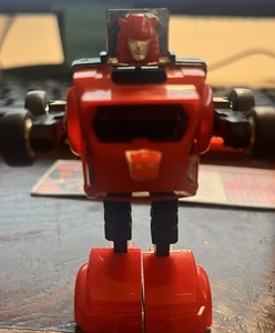 Vintage 1984 G1 Transformers CLIFFJUMPER series 1 Autobot  Hasbro Takara  - Picture 1 of 10