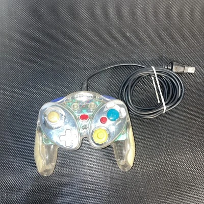 INTEC Nintendo GameCube Clear Wired Controller - Image 1 of 3