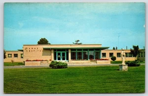 Michigan Tawas Bay Tawas Hospital Vintage Postcard - Picture 1 of 2