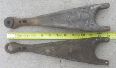 Clutch Fork Dodge Pickup Truck D100 Van 318 360 225  81 82 83 84 85 86 87 1981 - Image 1 of 4