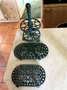 Cast iron kitchen egg holder and stands - Picture 1 of 5