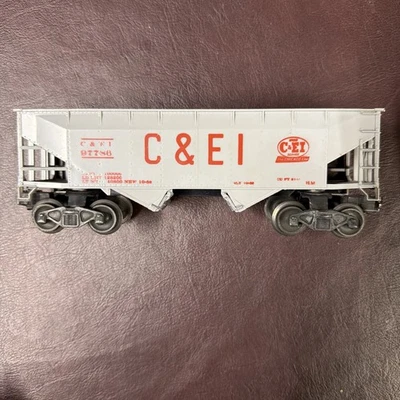 Kusan KMT Auburn Trains 97786 C&EI Covered Hopper 0 Scale - Image 1 of 4