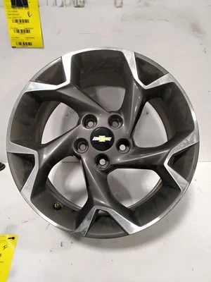 2024-2025 Chevy Trax aro de roda 17x7-1/2 pintado de cinza Opt Q7D - Imagem 1 de 4