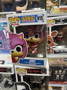Funko POP Games AMY Rose Sonic the Hedgehog Figura Juguete #915 con PROTECTOR no como nuevo - Imagen 1 de 7