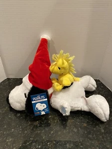 Peanuts Animated Silly & Wild Santa Snoopy & Woodstock Plays Linus & Lucy NWT - Picture 1 of 8