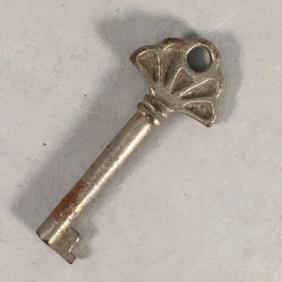 Llave de metal japonesa de colección C1930 carcasa ventilador de mano plateado JK27 Foto 1 de 4