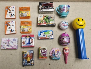 ZURU Mini Brands GIOCATTOLO lotto di 16 Airhogs assortiti Crayola Magnaflex ragazzi ragazze - Foto 1 di 7