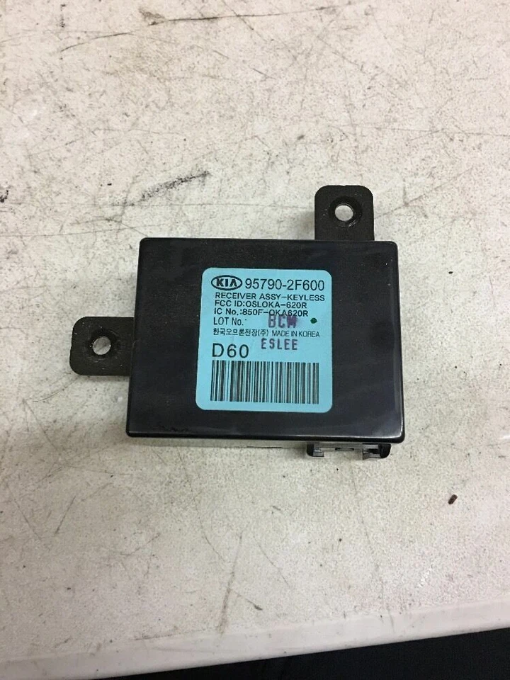 06 起亚 SPECTRA KEYLESS 接收器 ID 95790-2F600 — 第 1/1 张图片