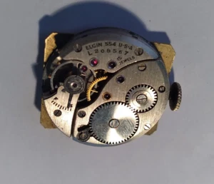 1945 Elgin 554 15 jewel adjusted Model 7 8/0 Size wrist watch movement B38#16 - Picture 1 of 5