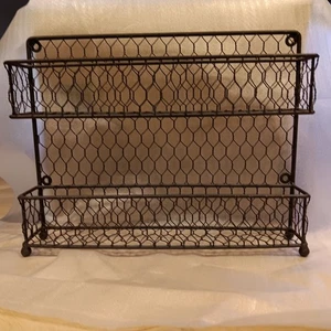 Estante de especias de alambre de pollo de metal de dos niveles organización de estante rústico de campo - Imagen 1 de 7