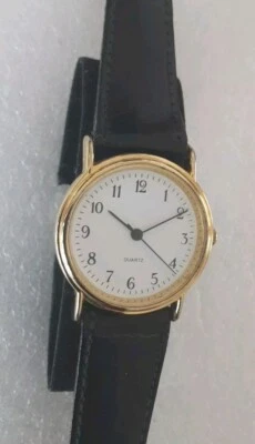 Reloj de cuarzo unisex tono dorado fácil de leer para dama Foto 1 de 4