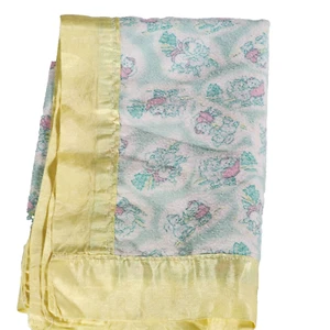 Vtg Baby Blanket Yellow Satin Trim 27 X 20 Blue Ice Skating Cats Anthropomorphic - Picture 1 of 10
