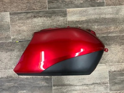 14 Honda  OEM GL1800 Goldwing Right Hard Saddlebag 32180-mca-s4000 - Image 1 of 4