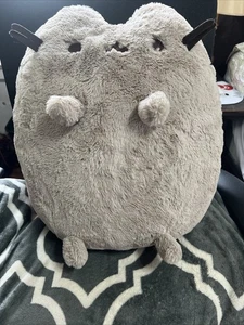Pusheen Floofsheen Deluxe Soft Fluffy Plush 2019 Large RARE 17" USED - Picture 1 of 7