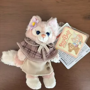 Tokyo Disney Resort Duffy New friend's Lina Bell Plush Badge Keychain Japan NEW - Picture 1 of 5