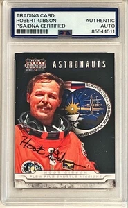 2012 Panini Americana Astronaut Robert Hoot Gibson Signed Auto Card #12 PSA DNA - Picture 1 of 1