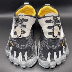 Vibram Five Fingers Bikila Shoes Mens 7 - 7.5 EU 40 Black Minimalist Barefoot - Picture 1 of 12