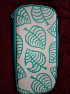 Nintendo Carrying Case Animal Crossing Horizons Aloha Edition - Image 1 of 3