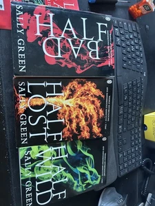 Half Bad Trilogy Series 3 Books Collection Set Sally Green Pack Half Lost Wild - Bild 1 von 1