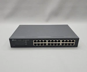 TP-Link TL-SG1024S 24-Port Gigabit Desktop/Rackmount Switch 10/100/1000Mbps - Picture 1 of 11