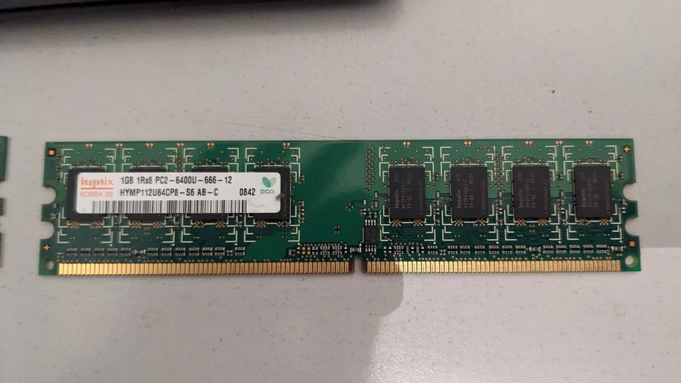 2x Memoria RAM 1GB DDR2 PC2-6400U 800MHz Hynix – Testata e funzionante - Immagine 1 di 2