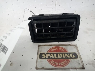 Ventilación exterior izquierda Peterbilt 387 (8572348 Foto 1 de 4