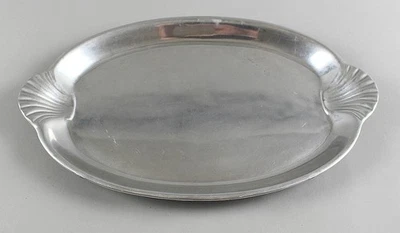 Plato para servir Wilton Armetale con mango de vieira ovalado 16,5" Foto 1 de 4