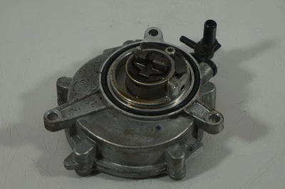 Bomba de vacío motor motor V6 3,0 L OEM 06M145100L Audi S5 B9 2018-24 Q7 Q8 2020-25 Foto 1 de 4