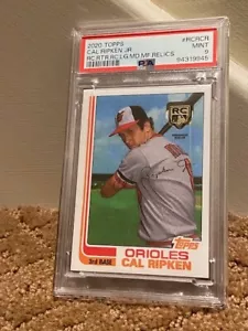 2020 Topps Rookie Relics Cal Ripken Jr. 1982 Retro Card PSA 9 NUOVA CUSTODIA LOW POP - Foto 1 di 1