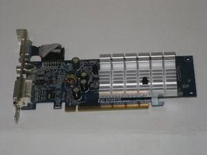 Gigabyte Grafikkarte, Modell Nvidia GeForce 7200 GS, PCIe x16, PN GV-NX72G512E2 - Bild 1 von 2