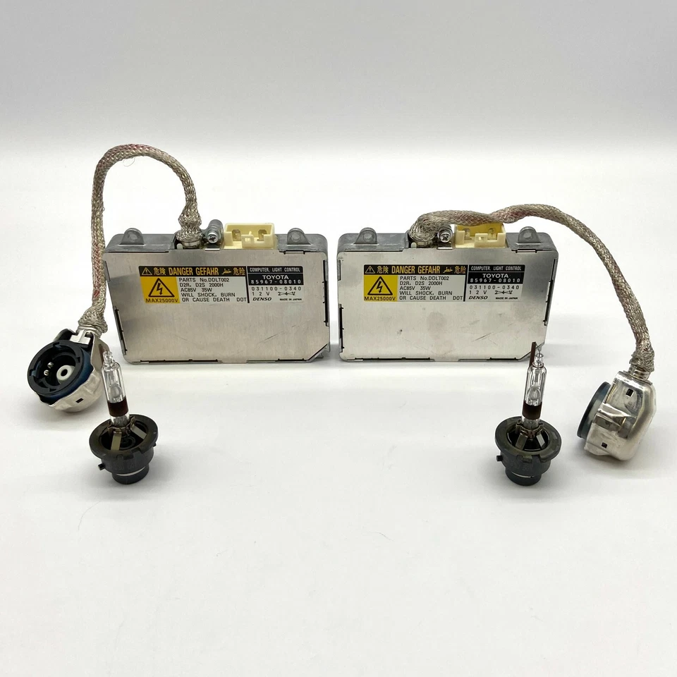 2x OEM 01-03 Lexus LS 430 Lastre de xenón y kit de bombilla D2R módulo unidad de control Foto 1 de 1