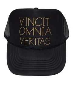Vincit Omnia Veritas-( truth conquers all things.) Black snap back mesh back hat - Picture 1 of 1