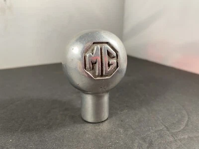 Perilla de cambio de campana MG TC, TD, TF  Foto 1 de 4