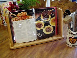 Cookbook Display Easel for the Kitchen Solid Oak - Picture 1 of 5
