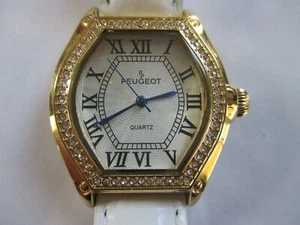 Peugeot Women's Watch 679, Gold Tone, Crystal Accent, Leather Strap Preowned VGC - Picture 1 of 8