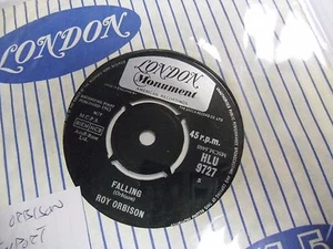 Roy Orbison Falling/Distant Drums 45 RPM UK London Records EX - Picture 1 of 2