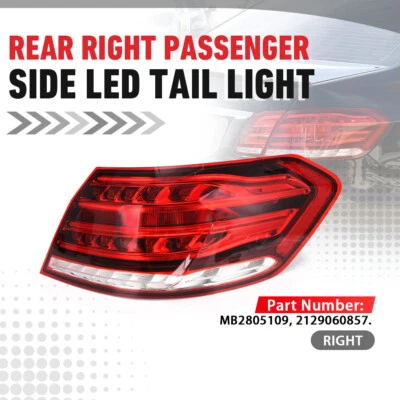 Luz trasera exterior derecha para Mercedes Benz E250 E350 E550 E63 AMG sedán 2014 Foto 1 de 4