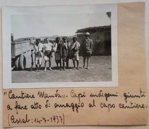FOTOGRAFIA CANTIERE MANDA FILIALE BANCO DI ROMA AFRICA COLONIALE ASCARI INDIGENI - Foto 1 di 3