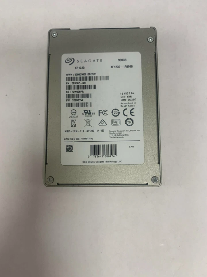 Seagate XF1230-1A0960 Nytro 960Gb SATA-6.0Gbps 7mm 2.5-Inch eMLC Internal SSD - Image 1 of 1