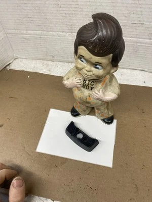 MONTAJE GUÍA CINTURÓN SEGURIDAD DERECHO 74-81 Camaro, Firebird, Nova y más Chevrolet negro Foto 1 de 4