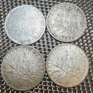 LOT DE 4 PIECES DE 1 FRANC ARGENT. 1899, 1905, 1915 ET 1916. (1313) - Bild 1 von 2