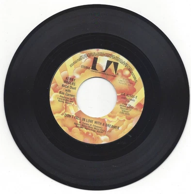 KENNY ROGERS & KIM CARNES, "DON'T FALL IN LOVE WITH A DREAMER" - Image 1 of 2