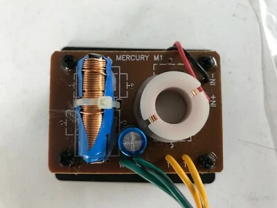 1 x Crossover Network de Tannoy M1 Shadow Beech Box Foto 1 de 3