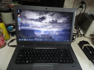 Dell Vostro 3560 Windows 7 Professional SP1 Activated Laptop - Picture 1 of 17