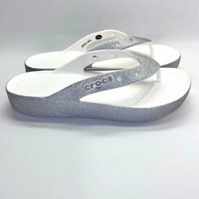 Chanclas Crocs para mujer clásicas con plataforma brillante talla 11 plateadas Foto 1 de 4